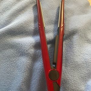 Vidal Sassoon flat iron hair styler